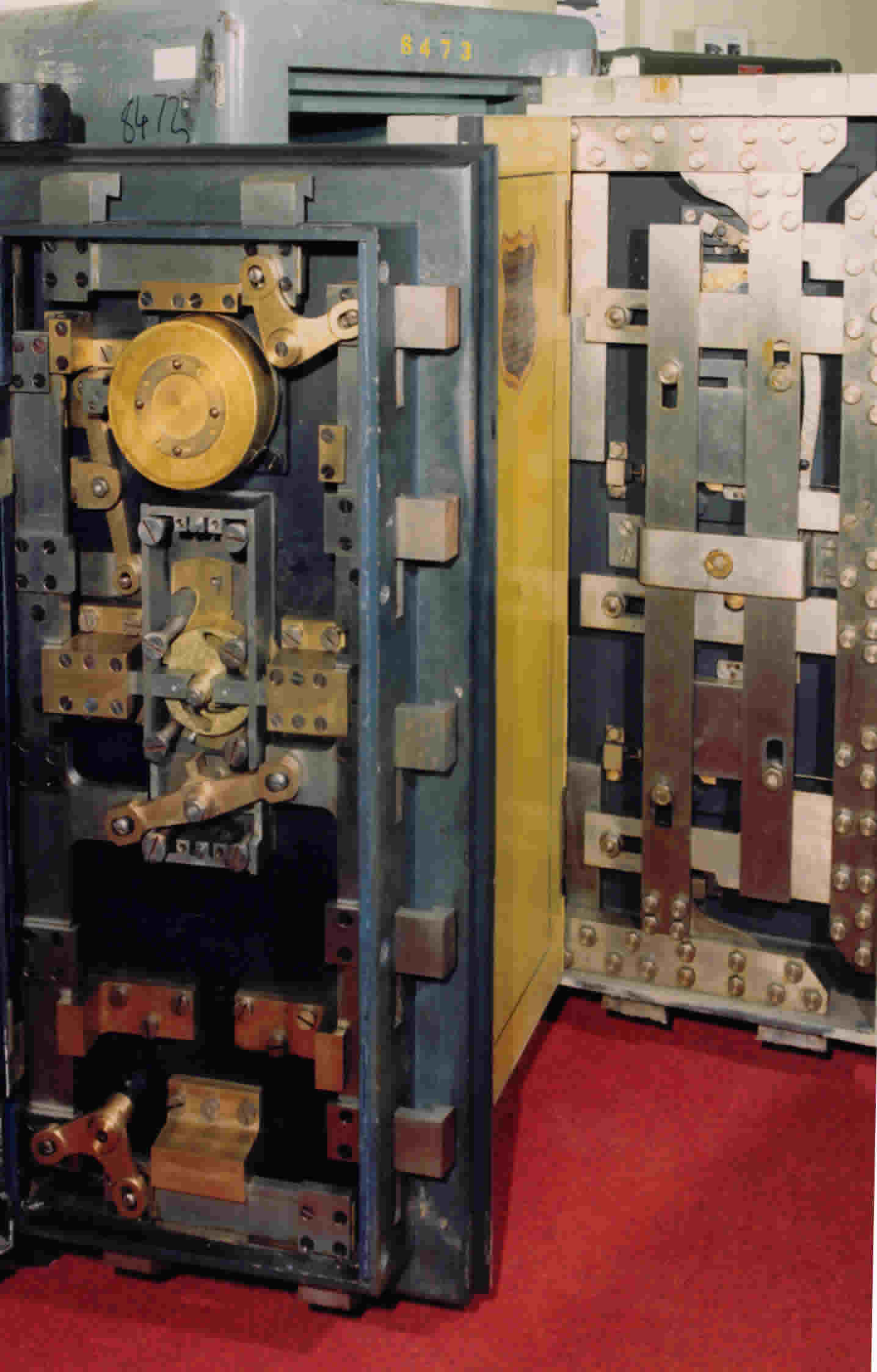 Combination Door Lock >> safemuseum Combination Door Lock >> safemuseum